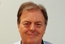 Small Business As Usual episode 18-6, flexibility Robert Webb